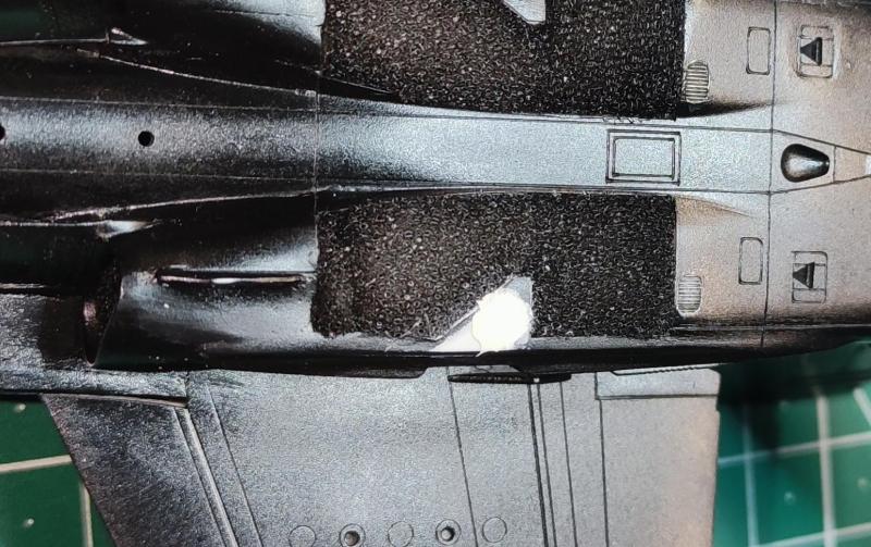 Főleg, hogy elsőre sosem sikerül normálisan javítani... :S