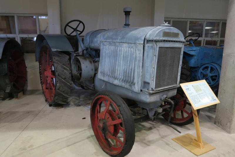 McCormick 30 (1925-34)