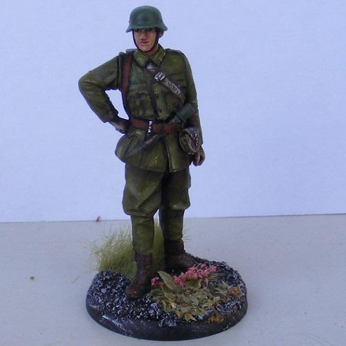 A Black Army honvédje német kézigránáttal...