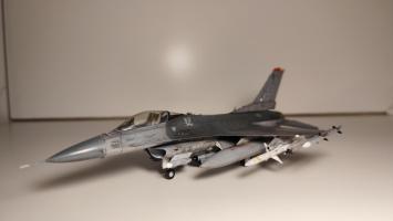 F-16CJ Block 50
(Pilota77)