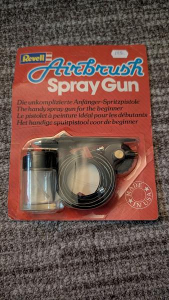 Revell Aairbrush - 8000Ft