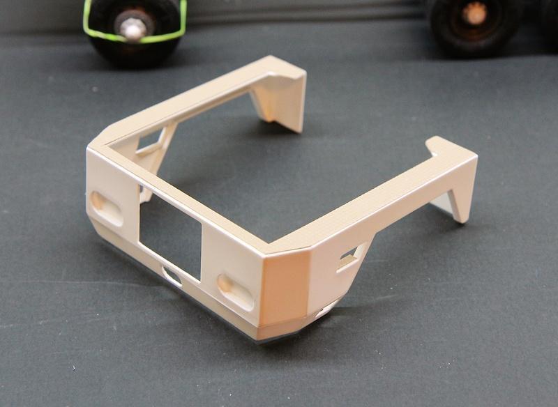 Készül az első lökhárító