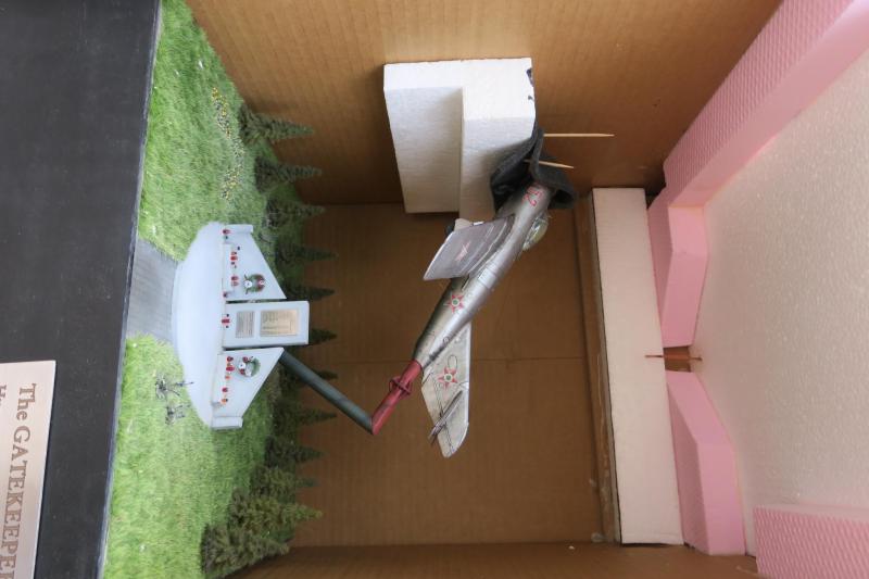 A dioráma kialakítása miatt speciális szállítódobozra van szükség