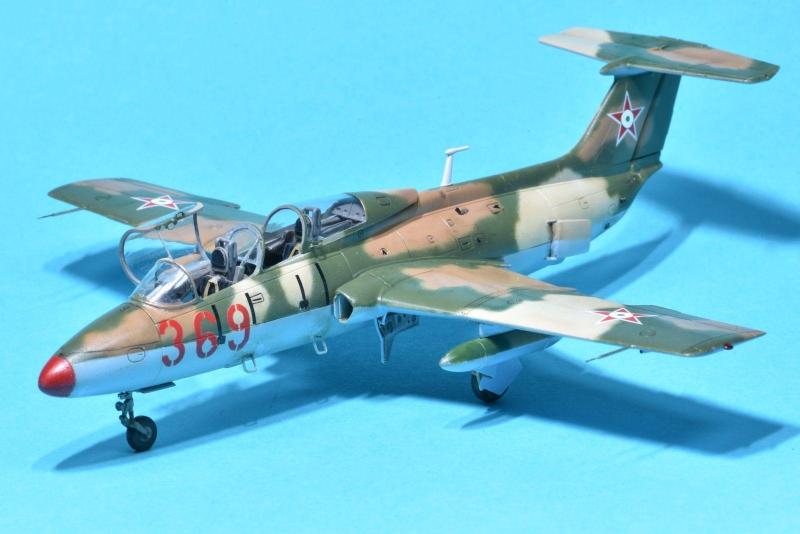 Aero L-29 Delfin
1:72 AMK