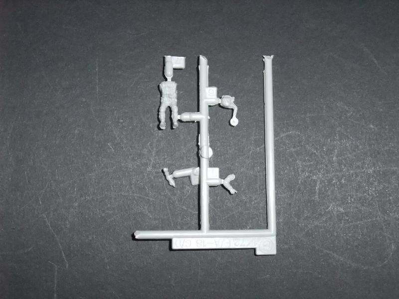 172 Moder USN pilóta ; 1000.-