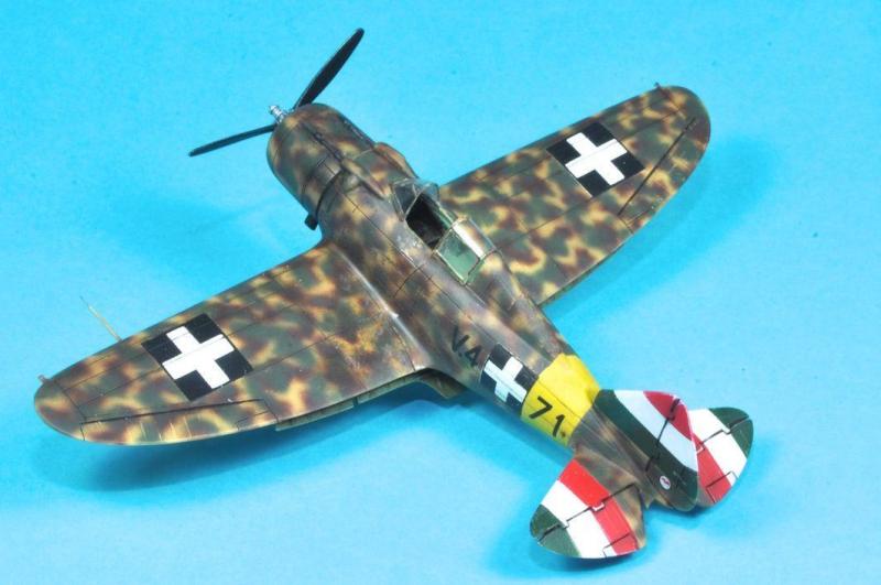 MÁVAG Héja II
1:72 Special Hobby