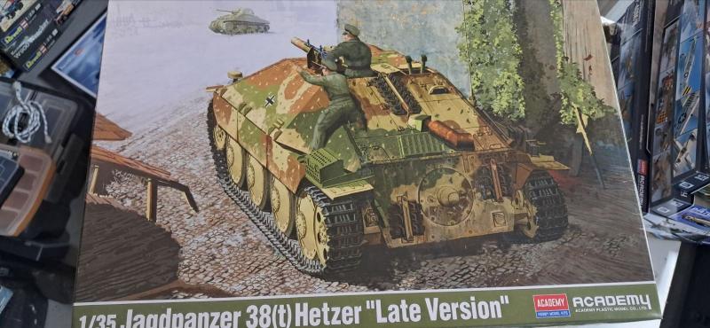academy hetzer late