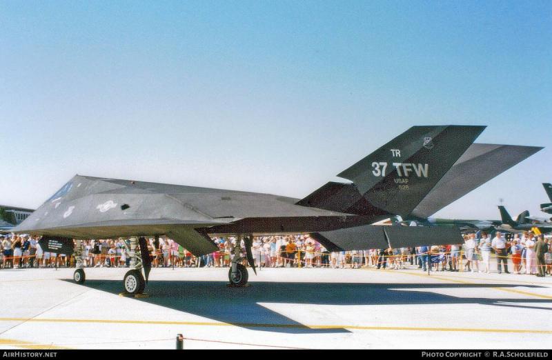 1990. június 23. Hill AFB. Open day