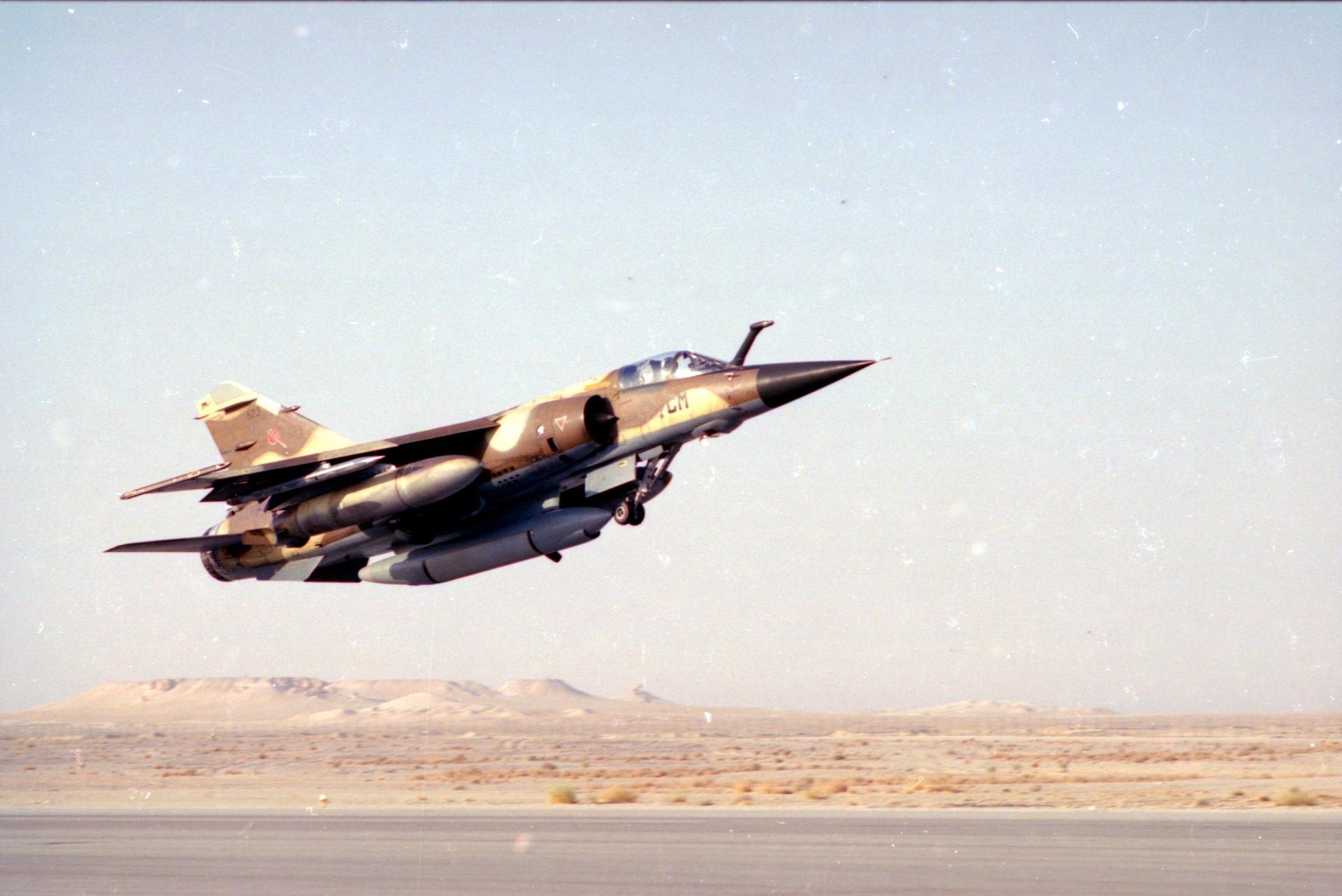 Mirage F1CR bevetésre indul