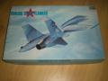1/72! Hiánytalan! 9000-