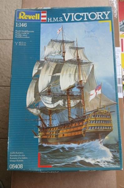 Revell Victory (5000)