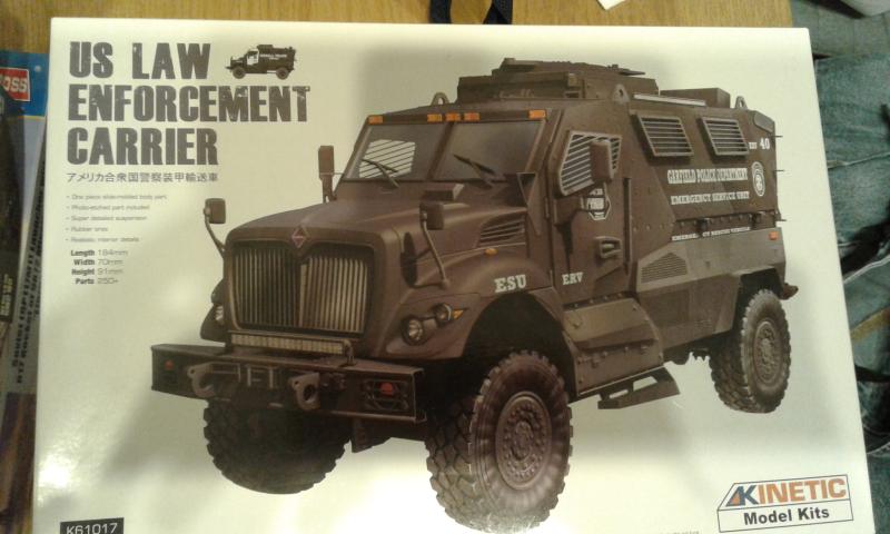 Police Mrap

1/35 új 13.500,-