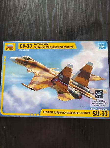 Zvezda SU-37 8000Ft