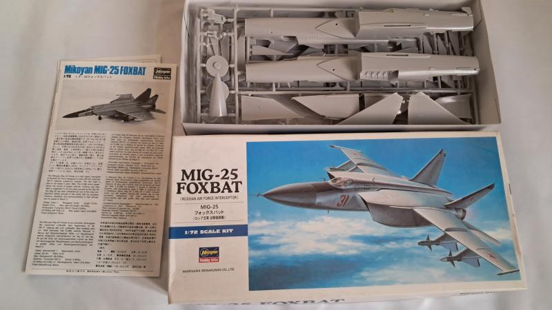 MiG-25 3500