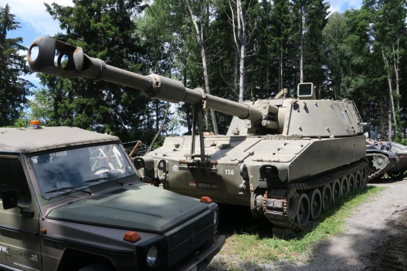 M-109 önjáró löveg