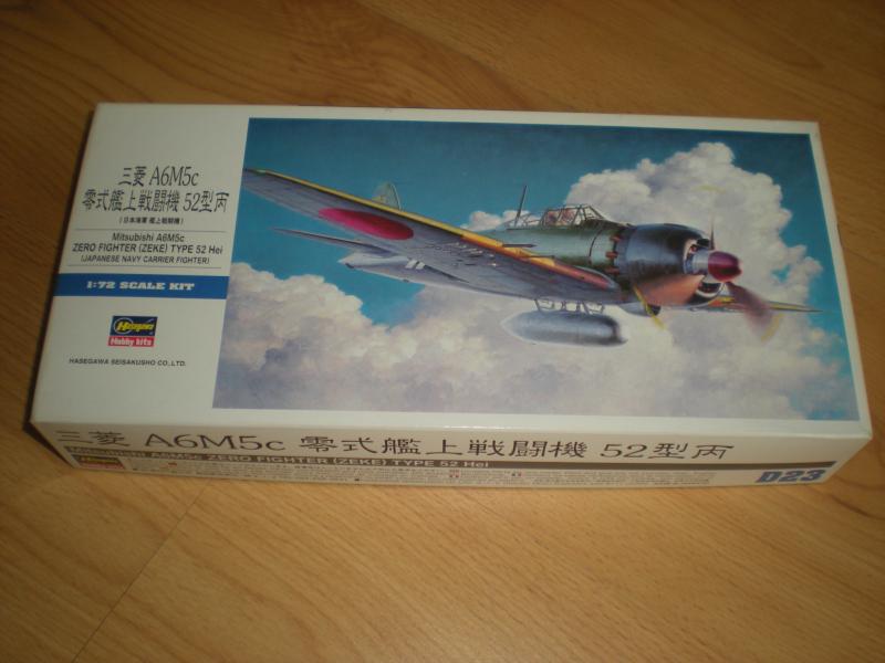1/72! Hiánytalan! Alkatrészek egy része leválasztva a keretről!Szárnyak és törzs ragasztva! 3500-