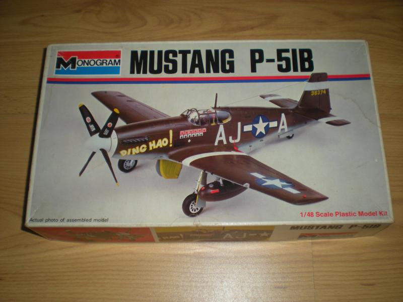 1/48! Hiánytalan! Az egyik gép függőlegesén lévő sárga gyari számok hiányoznak! 4300-
