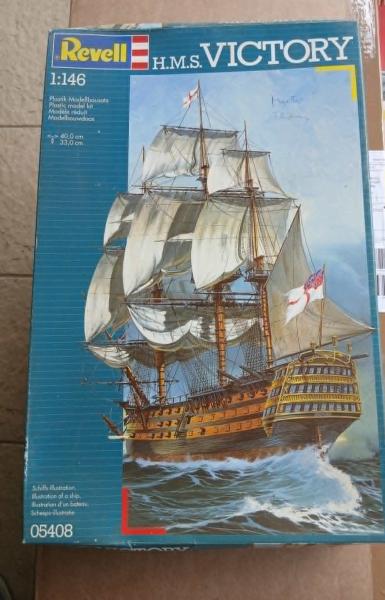 Revell Victory (5000)
