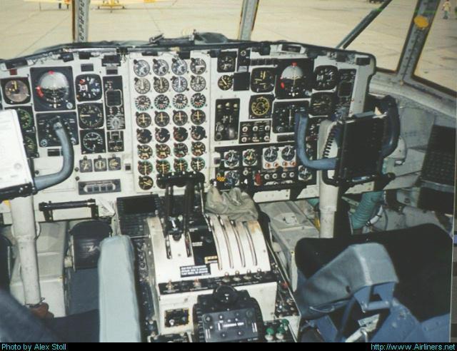 EC-130H pilótafülke