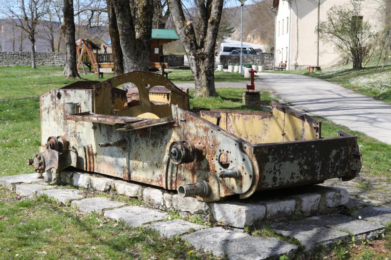 Tankette maradvány Boszniában2